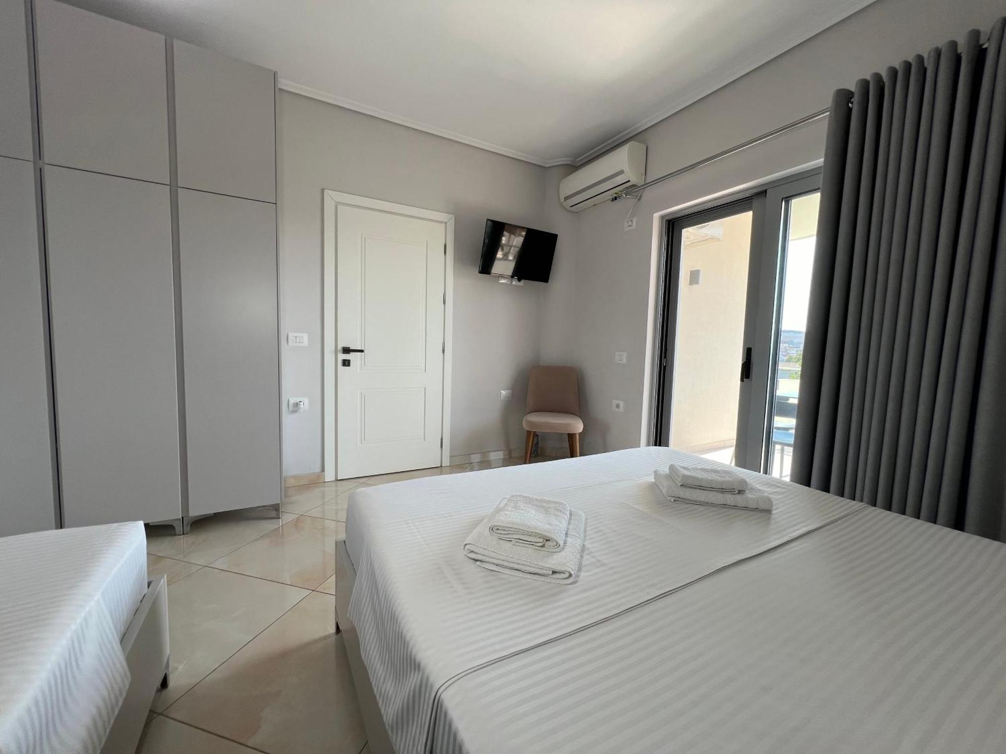 Prestige Home Ksamil Luaran gambar