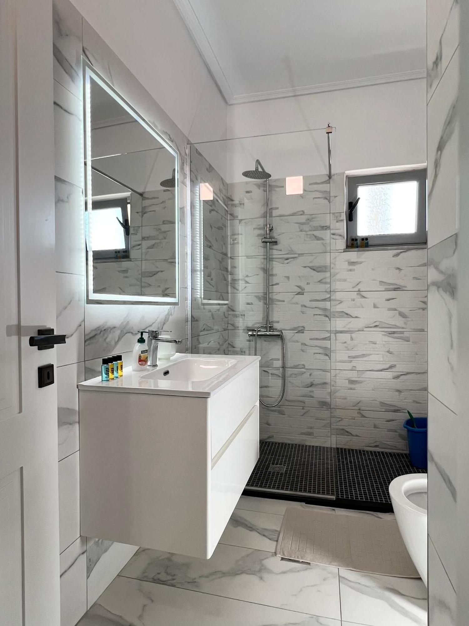 Prestige Home Ksamil Luaran gambar
