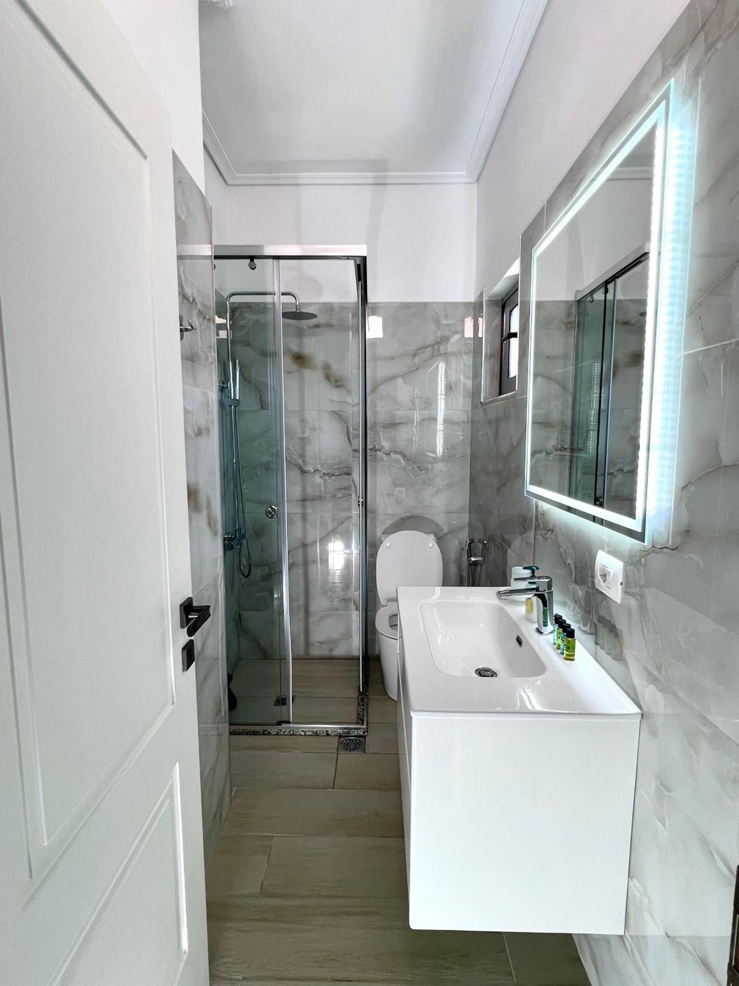 Prestige Home Ksamil Luaran gambar